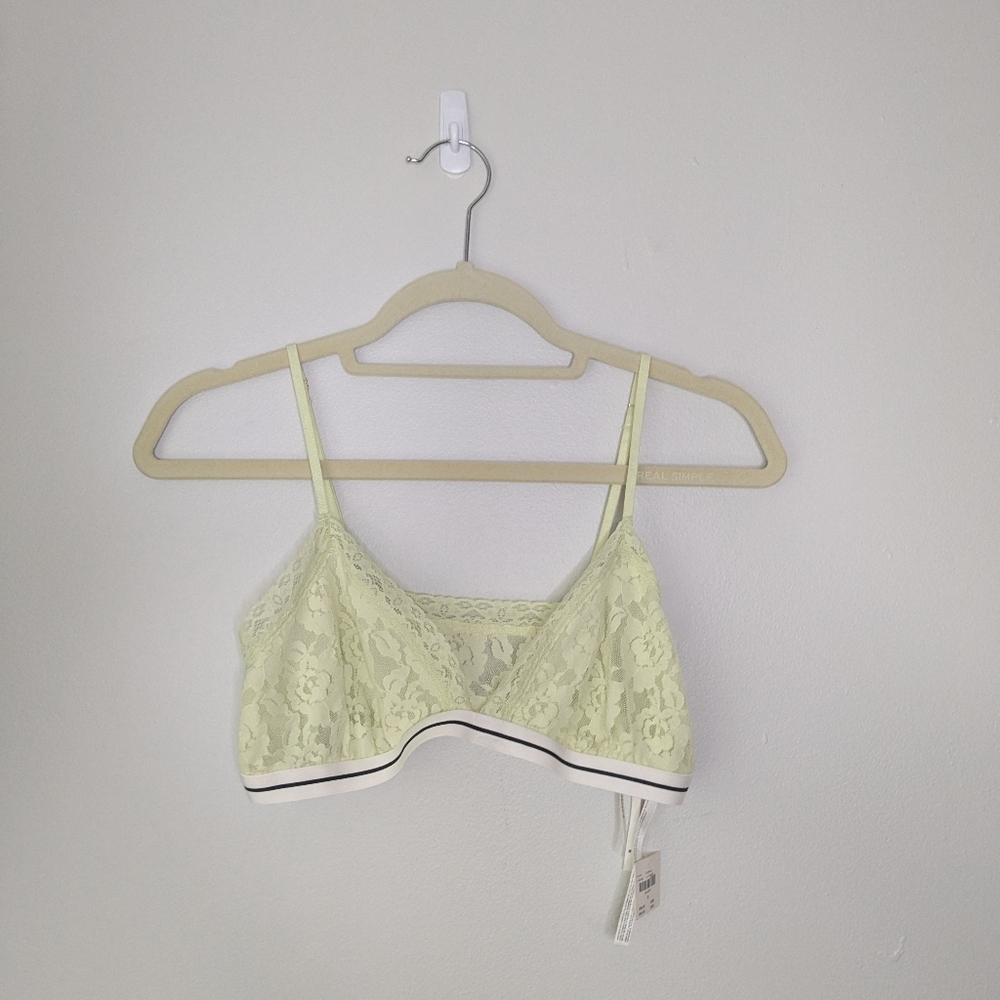 NWT by anthropologie lace bralette light Green Yellow size medium